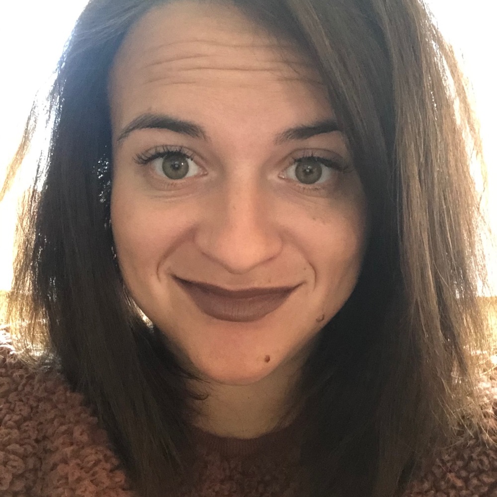 Meet your Posher, Amanda